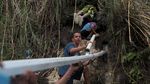 Foto : Kesulitan Warga Puerto Rico Mendapatkan Air Bersih