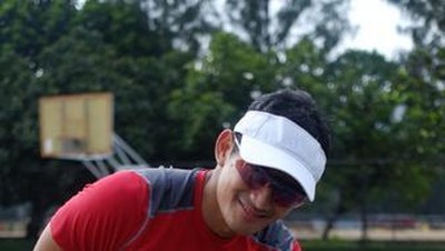 5 Fakta Sneakers SandiUno yang Dipakai Sandiaga di Hari Pertama Kerja