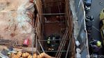 Jalan Metro Pondok Indah Menyempit, Kendaraan Mengular