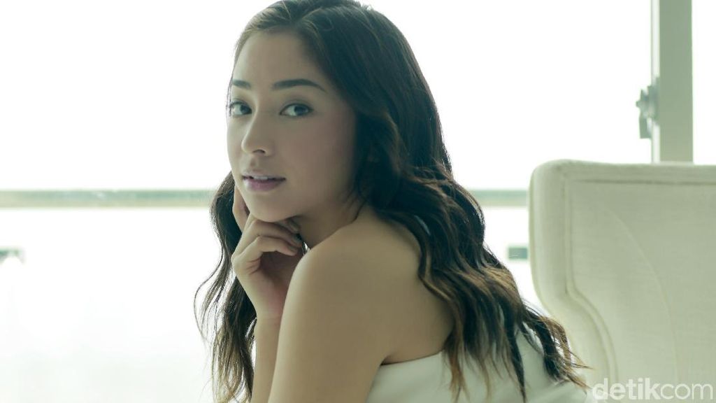 Wastafel Di Rumah Nikita Willy  Dipesan Khusus dari Eropa