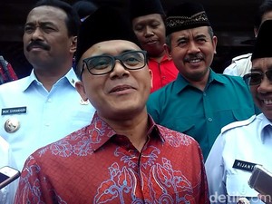 Saat Anas Bertemu 4 Tokoh PDIP Blitar