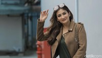 Usai acara tersebut, Natalie Sarah tampak cantik dan fresh. Pool/Hanif Hawari/detikFoto.