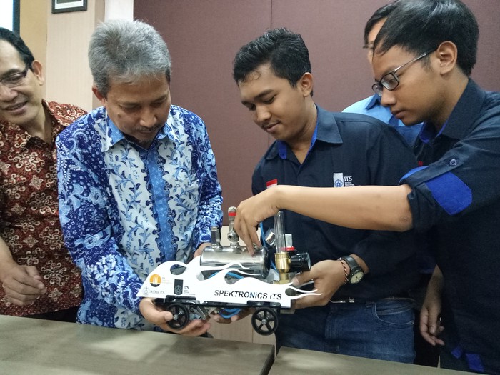 Spektronics ITS Berlaga di Ajang AIChE Chem-E-Car Competition 2017