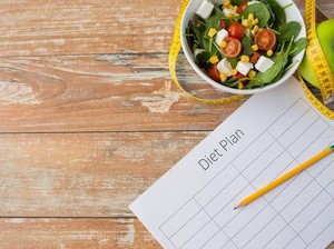 Ingin Langsing di 2018? Hindari 5 Resolusi Diet Seperti Ini