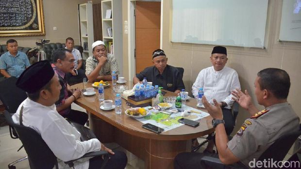 Polisi Mediasi Ormas yang Tolak Sekolah di Pasar Kemis Tangerang
