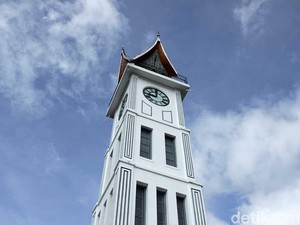 Fakta Jam Gadang Bukittinggi yang Mungkin Kamu Belum Tahu