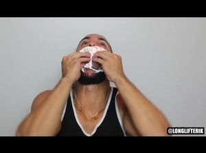 Video Selebgram Ini Ledek Orang yang Sedang Diet, Kamu Tergoda?