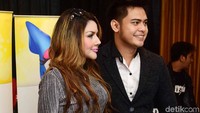 Jadi masih musuhan nih? Pool/Noel/detikFoto.