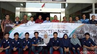 Dari 13 orang di dalam tim, nantinya akan ada 4 orang yang berangkat ke Negeri Paman Sam. Mereka adalah Rifky Putra Herminanto, Irfan Nurul, Timotius Giovandi, dan Miftatul Hadi.