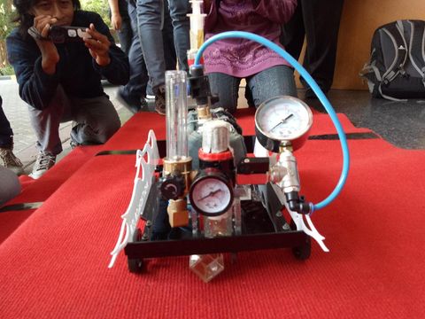 Mobil Gas Buatan Mahasiswa ITS Siap Mejeng di Amerika
