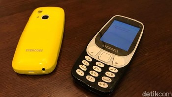 Hadir warna-warni, ponsel ini dilepas Rp 200 ribu. (Foto: detikINET/Adi Fida Rahman)
