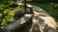 Taman Potret bisa menjadi tempat bagi mereka yang mencari suasana nyaman, asri, atau hanya untuk sekadar bersantai di tengah kota.