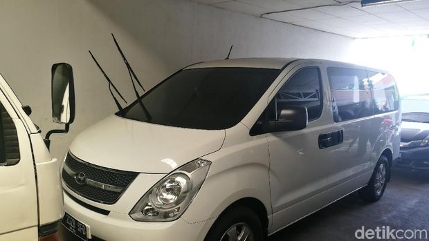 Mobil Jenazah Kelas Atas, Pakai Alphard dan Lain-lain