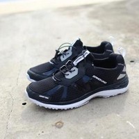 Sepatu bermerek SandiUno dengan seri 910 dirilis saat kampanye Jakarta Berlari pada awal Februari 2017 lalu jelang berakhirnya masa kampanye Cagub dan Cawagub. Foto: Dok. Jakarta Berlari