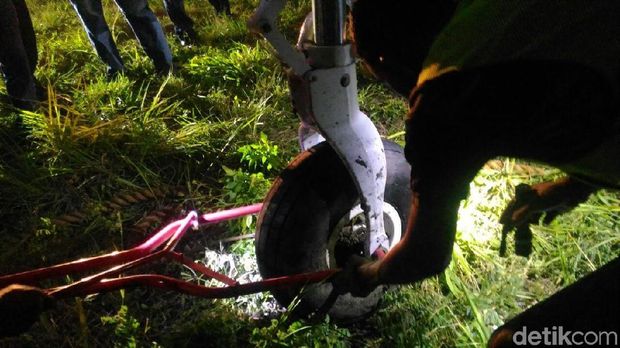 Pesawat Milik Pemda Mimika Tergelincir di Bandara Sentani, 4 Luka