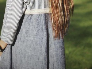 Sejarah Mengapa Gaun Perempuan Tidak Berkantung