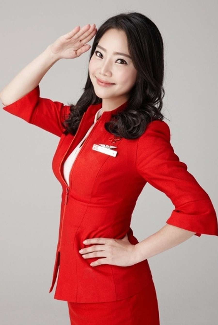 Model Cantik Asal Korea yang Baru Jadi Istri Bos AirAsia 