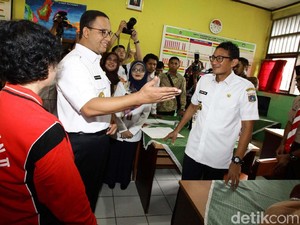Warga Ibu Kota Mulai Mengadu ke Anies-Sandi
