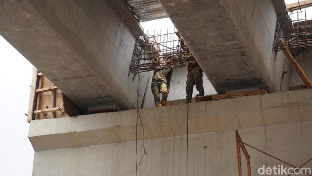 Terancam Molor, Begini Penampakan Proyek Flyover di Cipinang Lontar