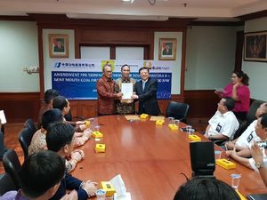 Kontrak Jual-Beli Listrik PLTU Mulut Tambang Terbesar RI Diteken