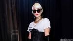Gold Lady! Agnez Mo yang Makin Menawan
