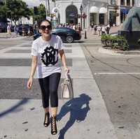 Gianvito Rossi Black Rebecca Lace Ankle Boots, Rp 10,4 juta. Foto:Instagram