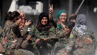 Raqqa yang selama ini dikenal sebagai pusat pemerintahan Islamic State of Iraq and Syria (ISIS) resmi telah diambil alih oleh tentara demokratik Suriah (SDF) yang disokong sepenuhnya oleh tentara Amerika Serikat. Erik De Castro/REUTERS.