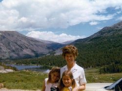 Wanita Cantik Sederhana yang Jadi Tambatan Hati Bill Gates