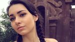 Helga, Model Cantik dan Seksi Pol yang Konon Bikin James Rodriguez Cerai
