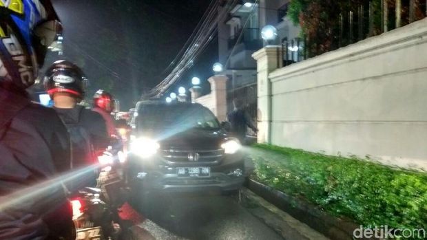 Banjir di Kemang Utara, Lalin Macet Total