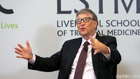 Bill Gates. Salah satu pendiri Microsoft ini sudah rutin menyumbangkan 90% hartanya setiap tahun untuk kegiatan kemanusiaan melalui Bill and Melinda Gates Foundation. Dave Thompson-WPA Pool/Getty Images.