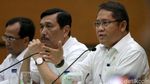 Foto: Pemerintah Umumkan Revisi Aturan Taksi Online