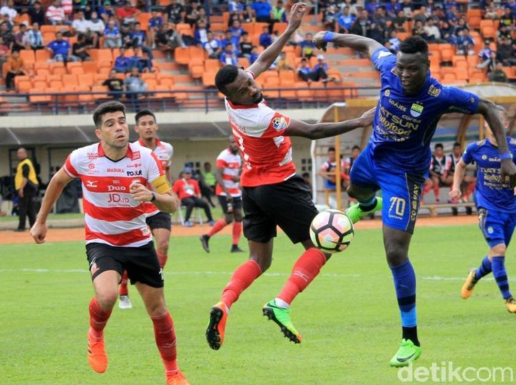 Persib vs Madura United Tanpa Pemenang