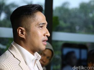 Rina Nose Akhirnya Lepas Hijab, Irfan Hakim Prihatin