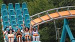 Ekspresi Selebriti Dunia Saat Naik Roller Coaster, Masih Kece Nggak?