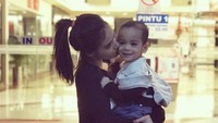 Janda satu anak itu memiliki wajah yang cantik menawan. (Dok. Instagram/wondermom17cima)