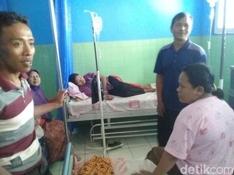 Warga Ngawi Keracunan Massal/