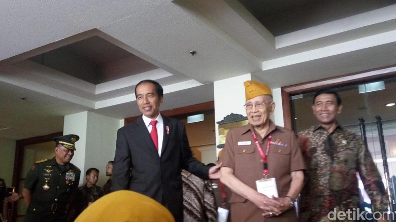Hore! Jokowi Naikkan Tunjangan Veteran 25 Persen Mulai Januari 2018 Hore! Jokowi Naikkan Tunjangan Veteran 25 Persen Mulai Januari 2018