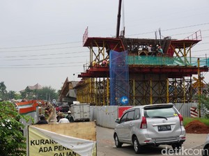 Terancam Molor, Begini Penampakan Proyek Flyover di Cipinang Lontar