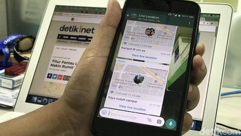 Jika anggota group saling berbagi Live Location. Tekan View Live Location. Foto: Adi Fida Rahman/detikINET