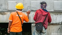 Sebelumnya, Gubernur DKI Jakarta Anies Baswedan menyoroti pembangunan enam proyek instruktur di Jakarta yang menimbulkan kemacetan. Dia meminta pengerjaan proyek itu tepat waktu.