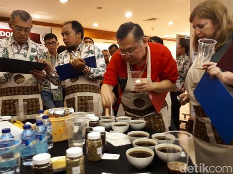 Kopi arabika jadi primadona di Pameran Perkebunan Dunia/