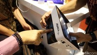 Sejumlah warga yang sebelumnya memiliki 2 e-KTP juga direkam ulang.