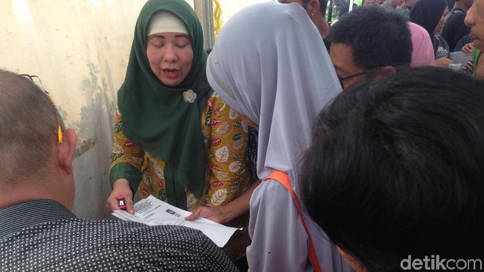Ada Keributan, Layanan Registrasi Pencetakan e-KTP di TMII Ditutup