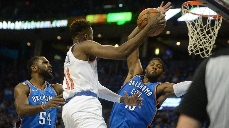 Triple-double Westbrook Bawa Thunder Kalahkan Knicks Triple-double Westbrook Bawa Thunder Kalahkan Knicks