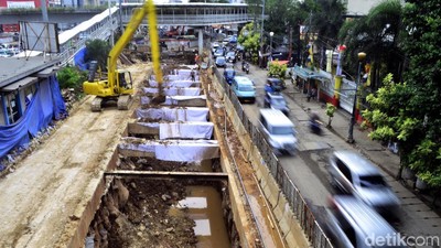 Macet Jadi Alasan Proyek Underpass Matraman-Salemba Dikebut