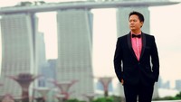 Sebelum resepsi dilaksanakan, Debby dan Hapitwan membuat foto-foto pre-wedding di Cipayung dan Singapura.  (Njoto Sugeharto/Diana Foto)