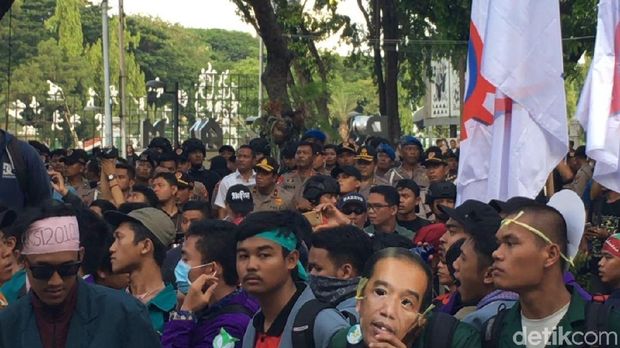 Kapolda memantau langsung aksi demo depan Istana Merdeka