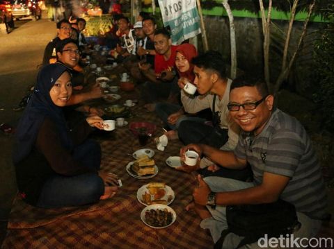 Festival Ngopi Sepuluh Ewu/