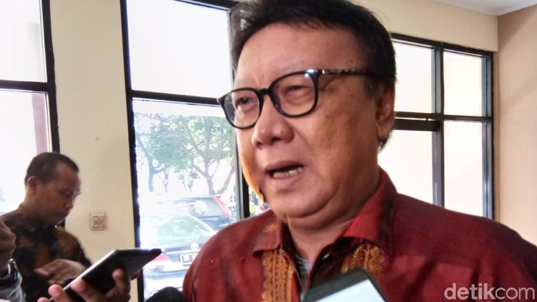 Terseret Kasus Hukum, 3 Kepala Daerah Belum Dipecat Mendagri Terseret Kasus Hukum, 3 Kepala Daerah Belum Dipecat Mendagri